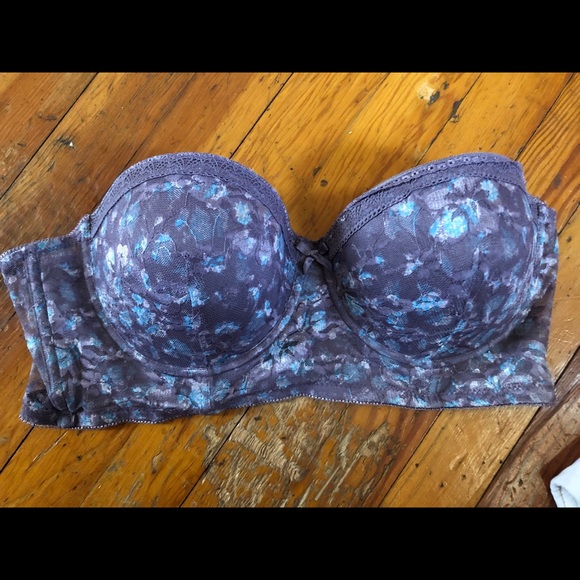 Other - Strapless underwire bra